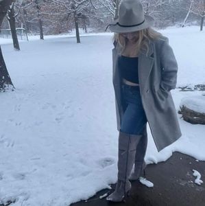 Meet your Posher, Lisa